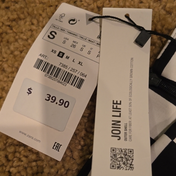 Zara Black and White Checkered Mini Skirt - Picture 3 of 3